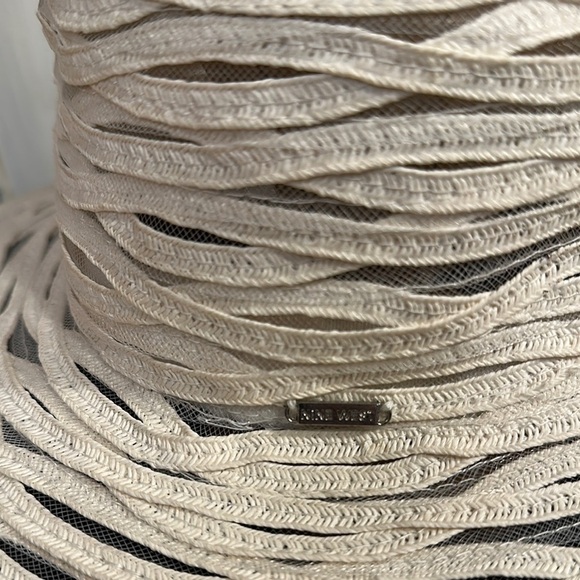 Nine West Elegant Cream Women's Wide Brim Sun Hat - Picture 5 of 7